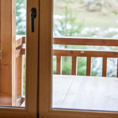 Host2u Mountain 2 Bedrooms - Fireplace * 班斯科