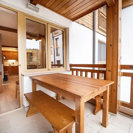 Host2u Mountain 2 Bedrooms - Fireplace