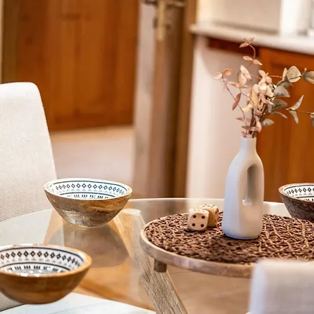 公寓 Host2u Mountain 2 Bedrooms - Fireplace 班斯科