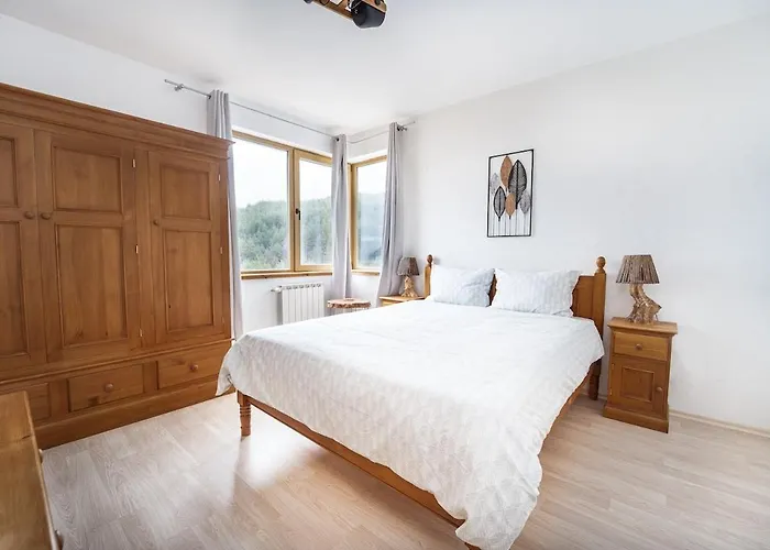 Host2u Mountain 2 Bedrooms - Fireplace Μπάνσκο